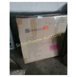 Store return 24" medicine cabinet