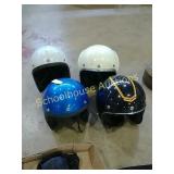 Set of 4 assorted helmets