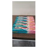 5 AQUA FRESH TOOTHPASTE.