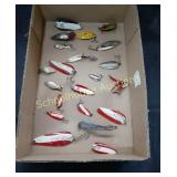 Flat of Vintage Metal Spinners x21 some marked