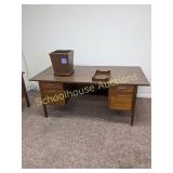 Standard Desk Co
Desk set 
Desk, credenza,