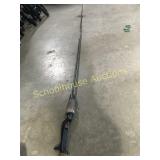 Unmarked rod does come apart in the middle