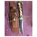 Schrade knife with case and stone