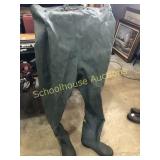 Sz 13 waders