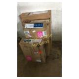 4 mirror/ bathroom medicine cabinet lot. You get