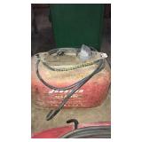 Boat style Gas can with hose metal 6 gal