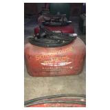 Boat style Gas can with pump metal 6gal