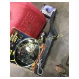 Gas  can with liquid hitch hitch receiver