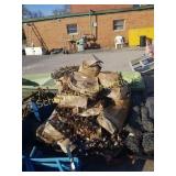 Whole pallet Metal braces for concrete work