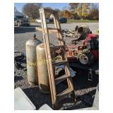 6"wooden ladder