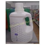 Gallon jug of laundry soap