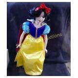 Walt Disney Snow White Doll 20" in original box