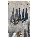 2 hand saws 3 extra blades