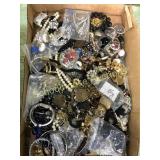 Flat of assorted jewelry
