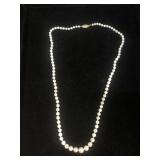 14k gold pearl necklace approx 20"