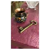 6" brass skeleton key & smal vase marked handmade