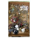 Flat of assorted jewelry