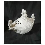 White porcelain Candy Dish Marke Italy 8Wx6H