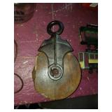 Wood and cast pulley