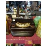 Philco tube radio