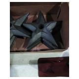 1box of 6 large modern cast iron stars.