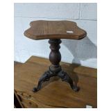 Organ stool
Top has been replaced