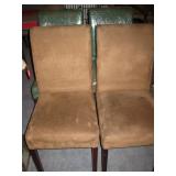 4 Upholstered Chairs for a Dining Table