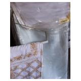 Clean Vtg Embroidered Linens