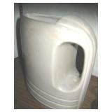 Vnt Hall Water Pitcher & Gold Metallic Planter