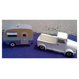 New Wht Metal Truck & Camper Decor