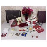 Valentines Decor, Bells, Photo Albums, Jewelry+