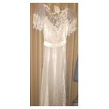 Retro Short Embroidered Wedding Dress