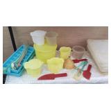 Retro Tupperware & Rubber Kitch Ware