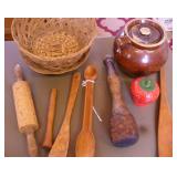 Vtg Wood Springerle, Mallot, Strawberry Sugarbowl