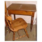 Small Vtg Wood Table & Chair