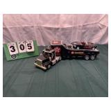 Texaco Semi Truck trailer + Corvette Car