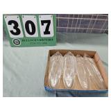 Large Corn Holding Glass Dishes