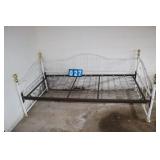Daybed Frame
