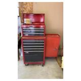 Craftsman roll around tool box loaded with tools. Craftsman roll around tool box loaded with tools.