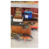 Lot of miscellaneous to include, outdoor light, Lot of miscellaneous to include, outdoor light,
