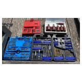 Lot with bits, hole saws, tap and die etc.