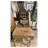 Older Heavy Duty planer on ship built stand