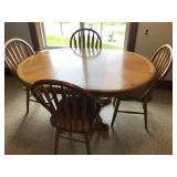 Oak Dining Table With 1 Leaf & 4 Chairs, 42"Wx60"L