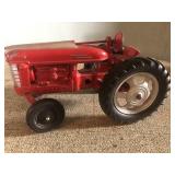 Hubley Toy Tractor With Wide Front End