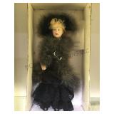 EFFANBEE MAY WEST PORCELAIN DOLL IN BOX LOCAL