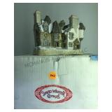 1988 David Winters cottage, w/ box