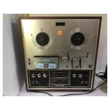 Akai surround stereo reel to reel.  As-is