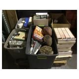 Pallet lot assorted sports cards, Marilyn Monroe