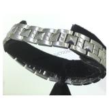 A STAINLESS STEEL KALIFANO BRACELET