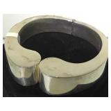 HEAVY STERLING HINGED BRACELET